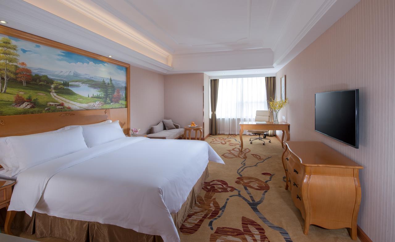 Vienna Hotel Guilin Mixc Mall Екстер'єр фото